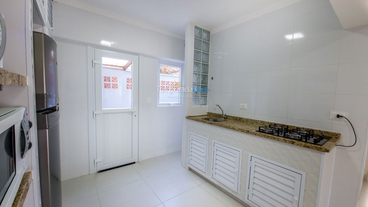 Apartamento para aluguel de temporada em Bombinhas (Mariscal)