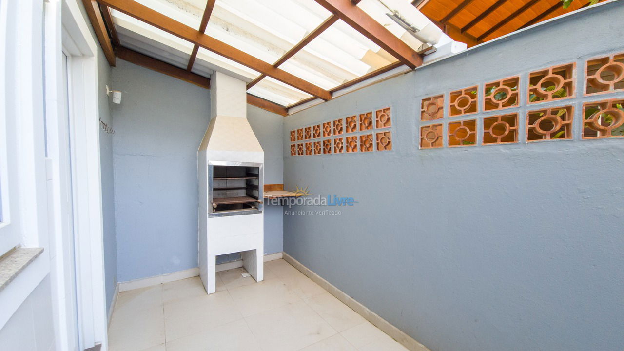 Apartamento para aluguel de temporada em Bombinhas (Mariscal)
