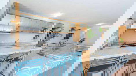 APARTAMENTO DE ALTO NIVEL JUNTO AL MAR EN LA PLAYA MARISCAL