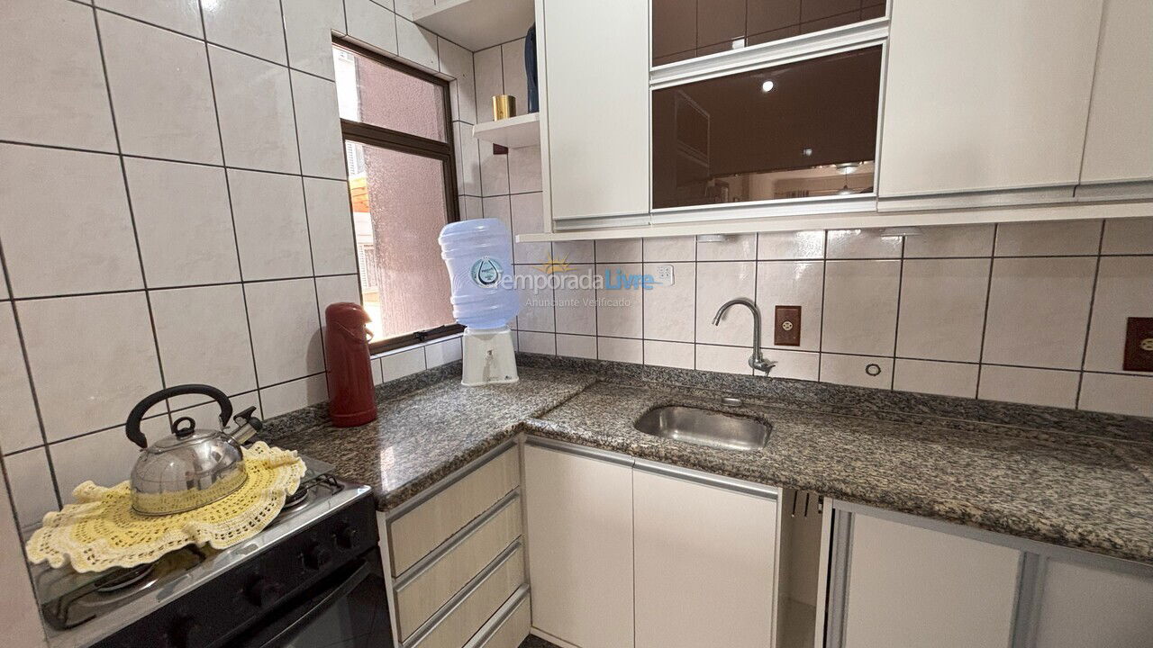 Apartamento para alquiler de vacaciones em Bombinhas (Praia de Bombas)