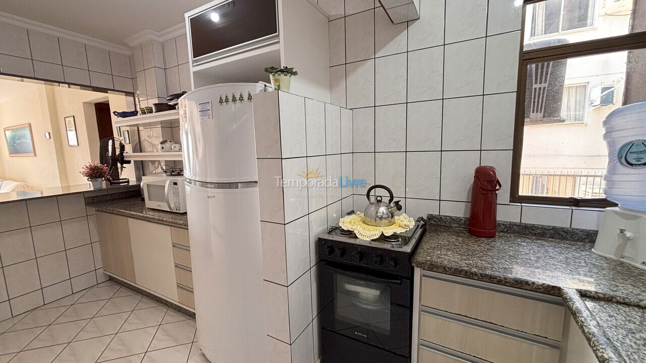Apartamento para alquiler de vacaciones em Bombinhas (Praia de Bombas)