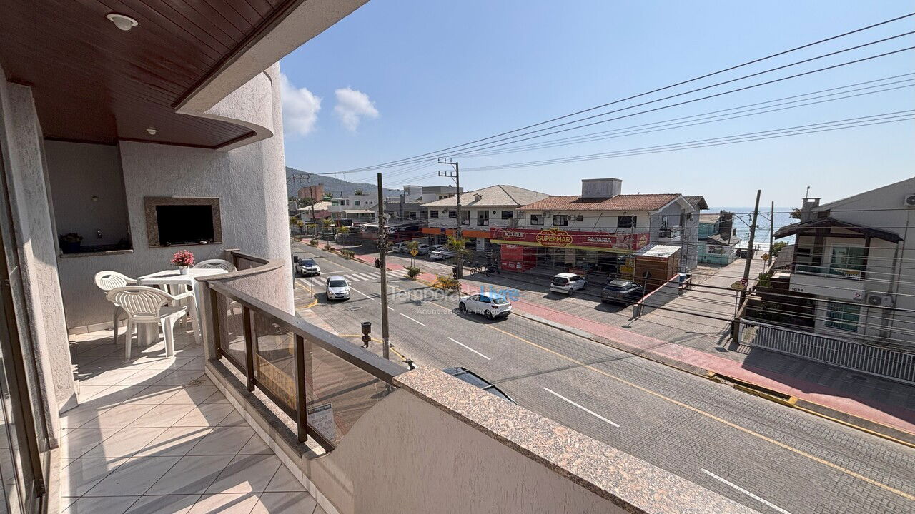 Apartamento para alquiler de vacaciones em Bombinhas (Praia de Bombas)