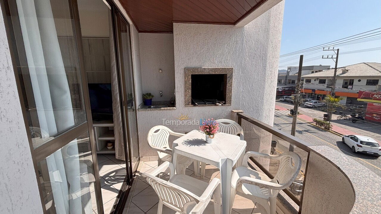 Apartamento para alquiler de vacaciones em Bombinhas (Praia de Bombas)