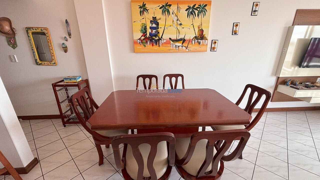 Apartment for vacation rental in Bombinhas (Praia de Bombas)