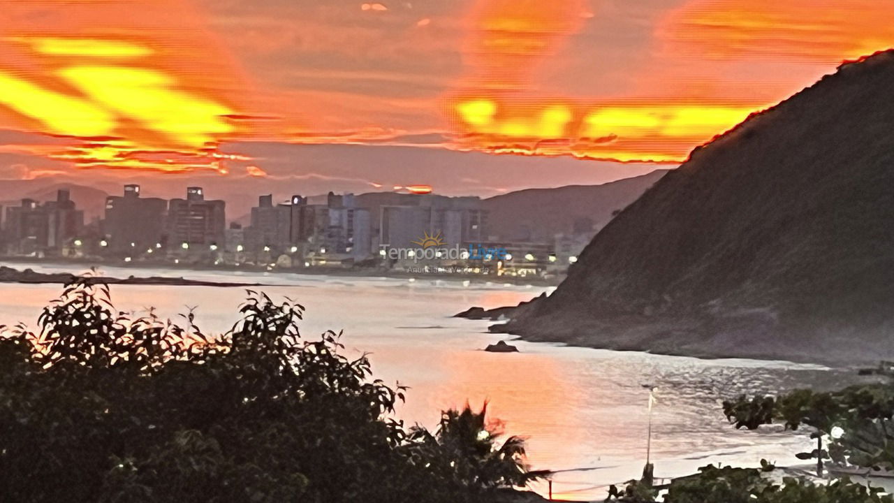 Casa para aluguel de temporada em Penha (Praia São Miguel)