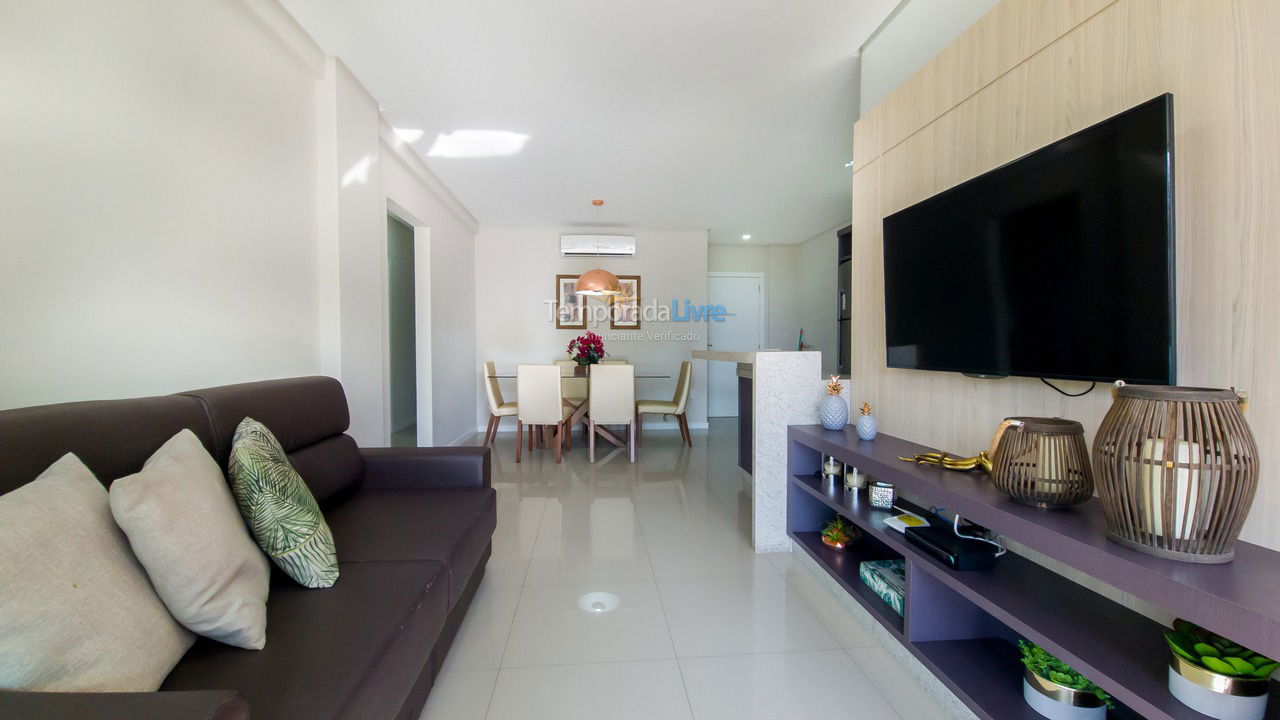 Apartment for vacation rental in Bombinhas (Canto Grande)