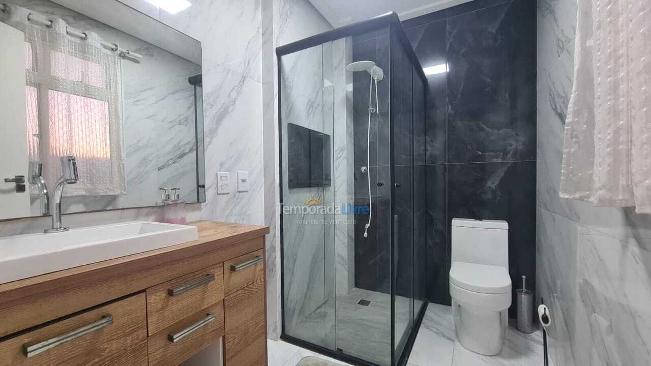 Apartment for vacation rental in Caraguatatuba (Martim de Sá)