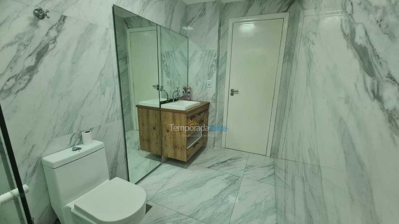 Apartment for vacation rental in Caraguatatuba (Martim de Sá)