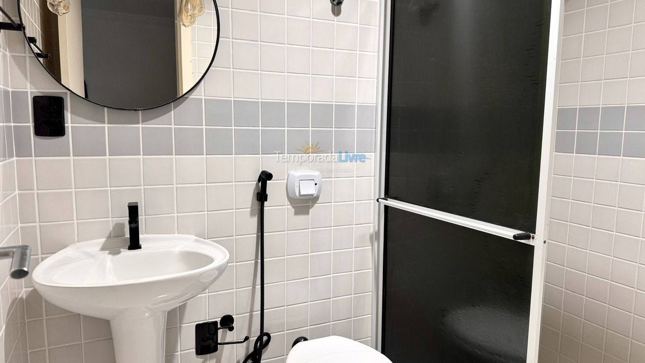 Apartamento para aluguel de temporada em Bombinhas (Praia de Bombas)