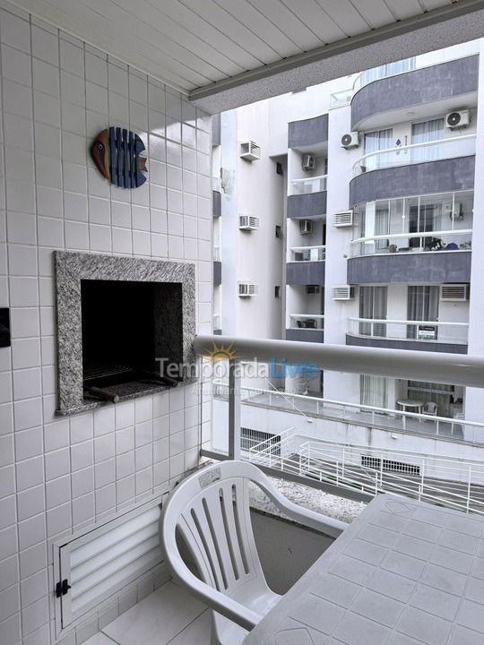 Apartamento para aluguel de temporada em Bombinhas (Praia de Bombas)