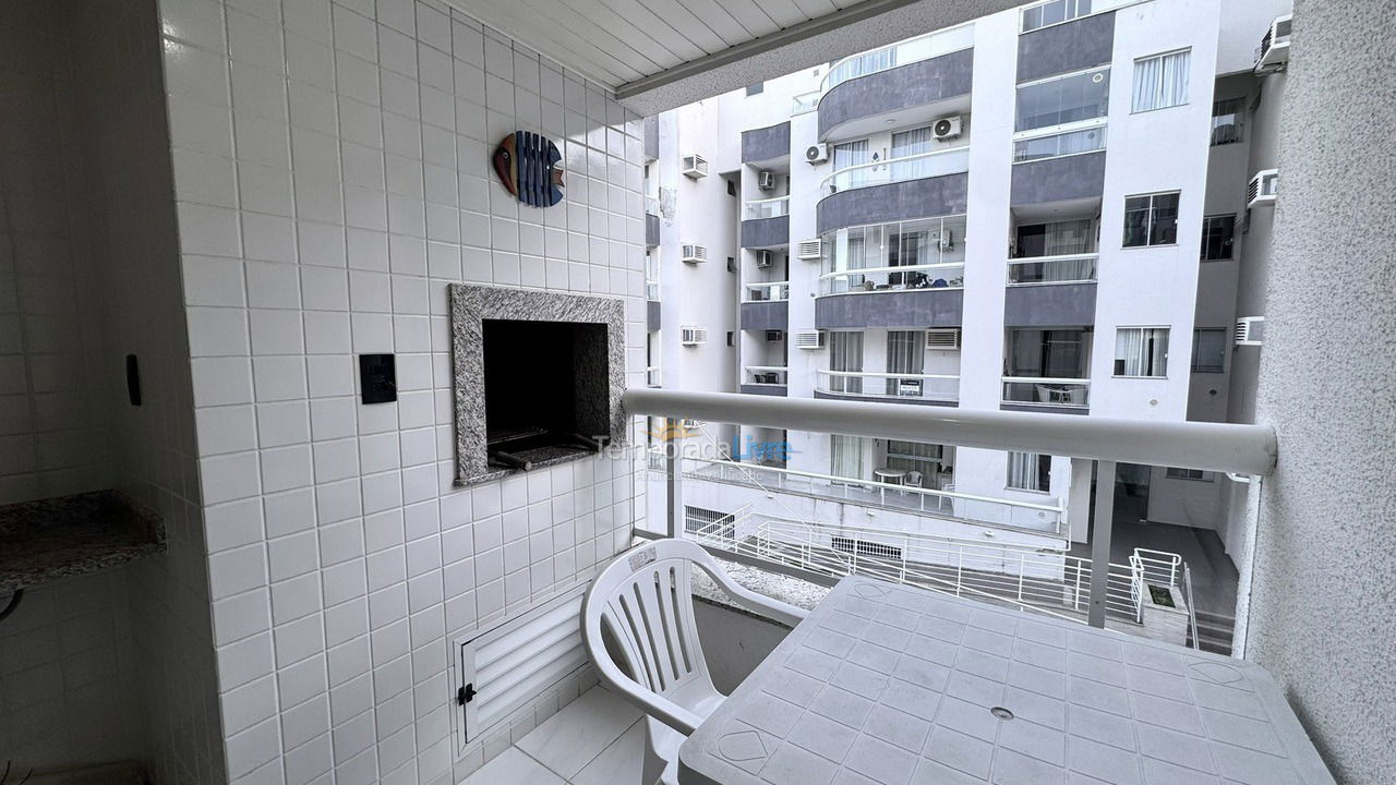 Apartamento para aluguel de temporada em Bombinhas (Praia de Bombas)