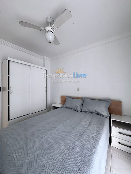 Apartamento para aluguel de temporada em Bombinhas (Praia de Bombas)