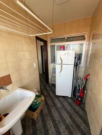Excelente apto com 1 suite + 1 quarto com AC + 1 quarto com ventilador