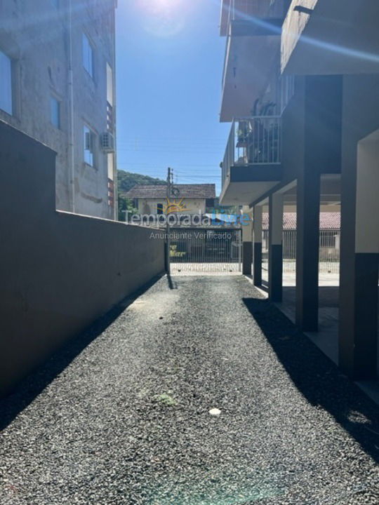 Apartamento para aluguel de temporada em São Francisco do Sul (Enseada)