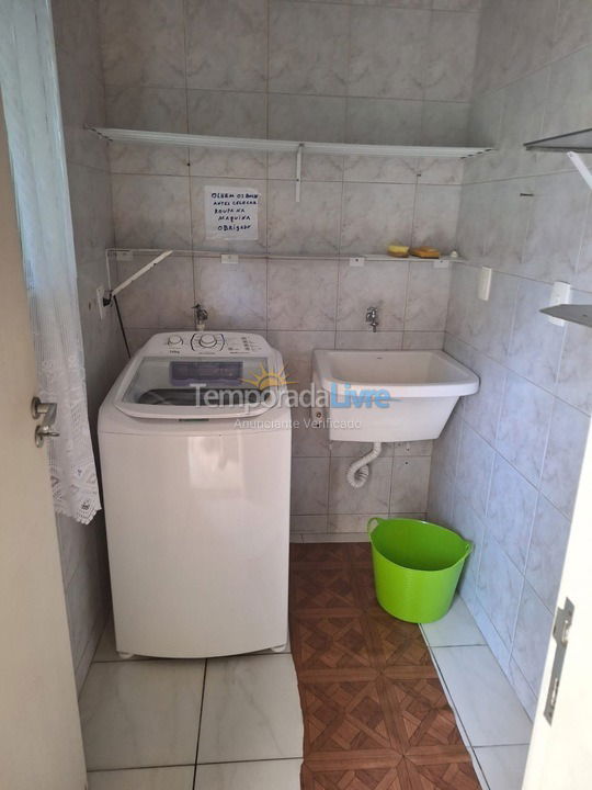 Casa para alquiler de vacaciones em Itapema (Meia Praia)
