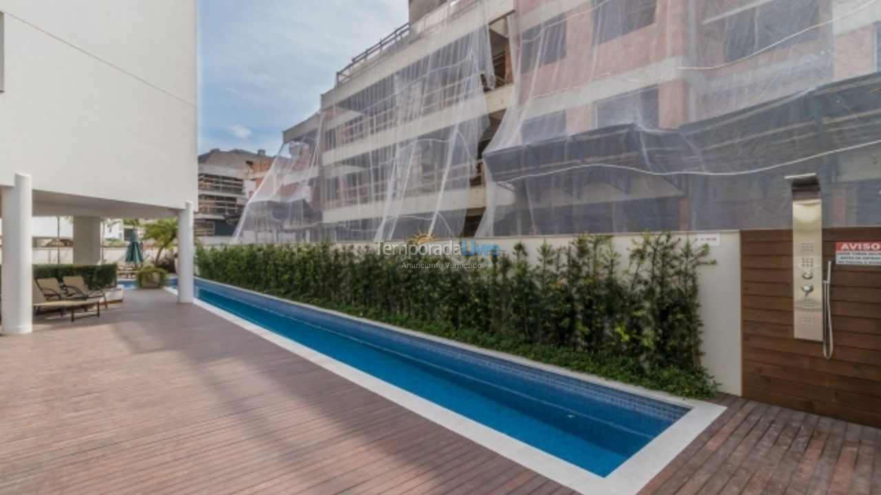 Apartamento para aluguel de temporada em Florianópolis (Jurere Tradicional)