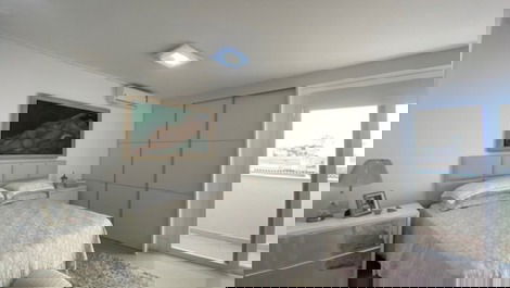 Apartamento cobertura Duplex em Jurerê com piscina!