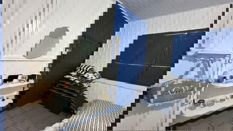 Casa com piscina Frente Mar em Jurerê