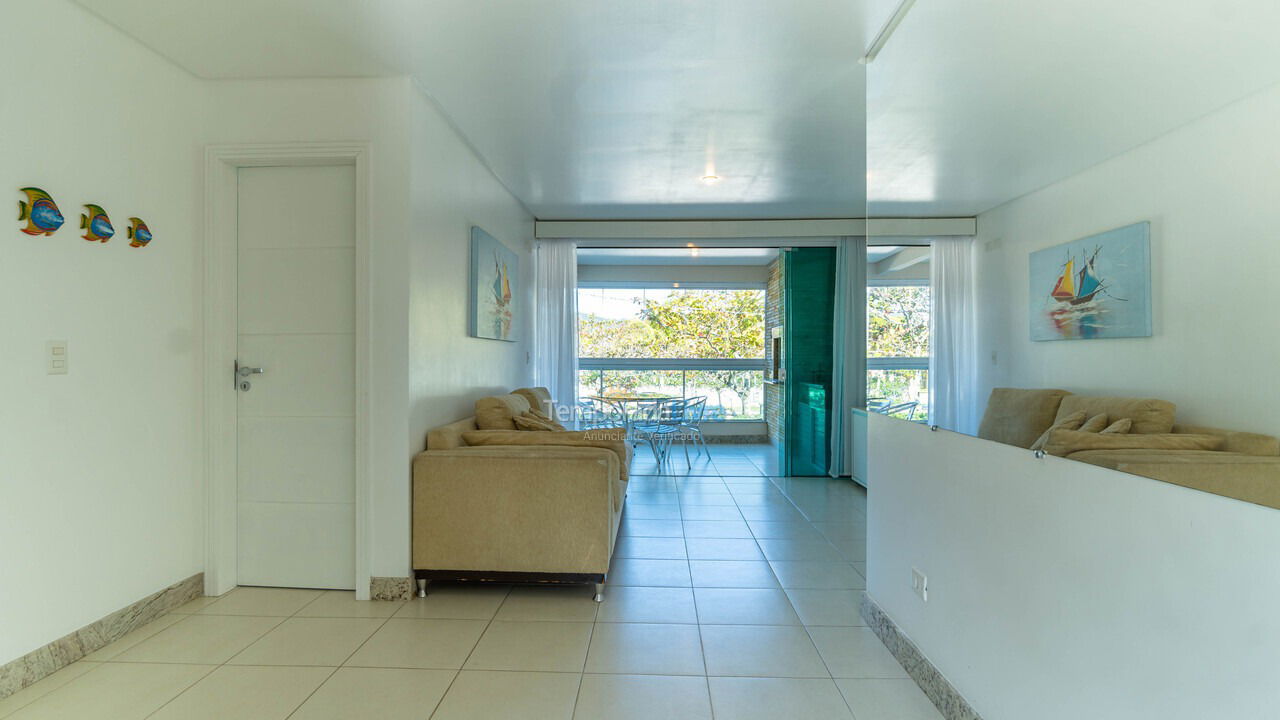 Apartamento para aluguel de temporada em Bombinhas (Canto Grande)