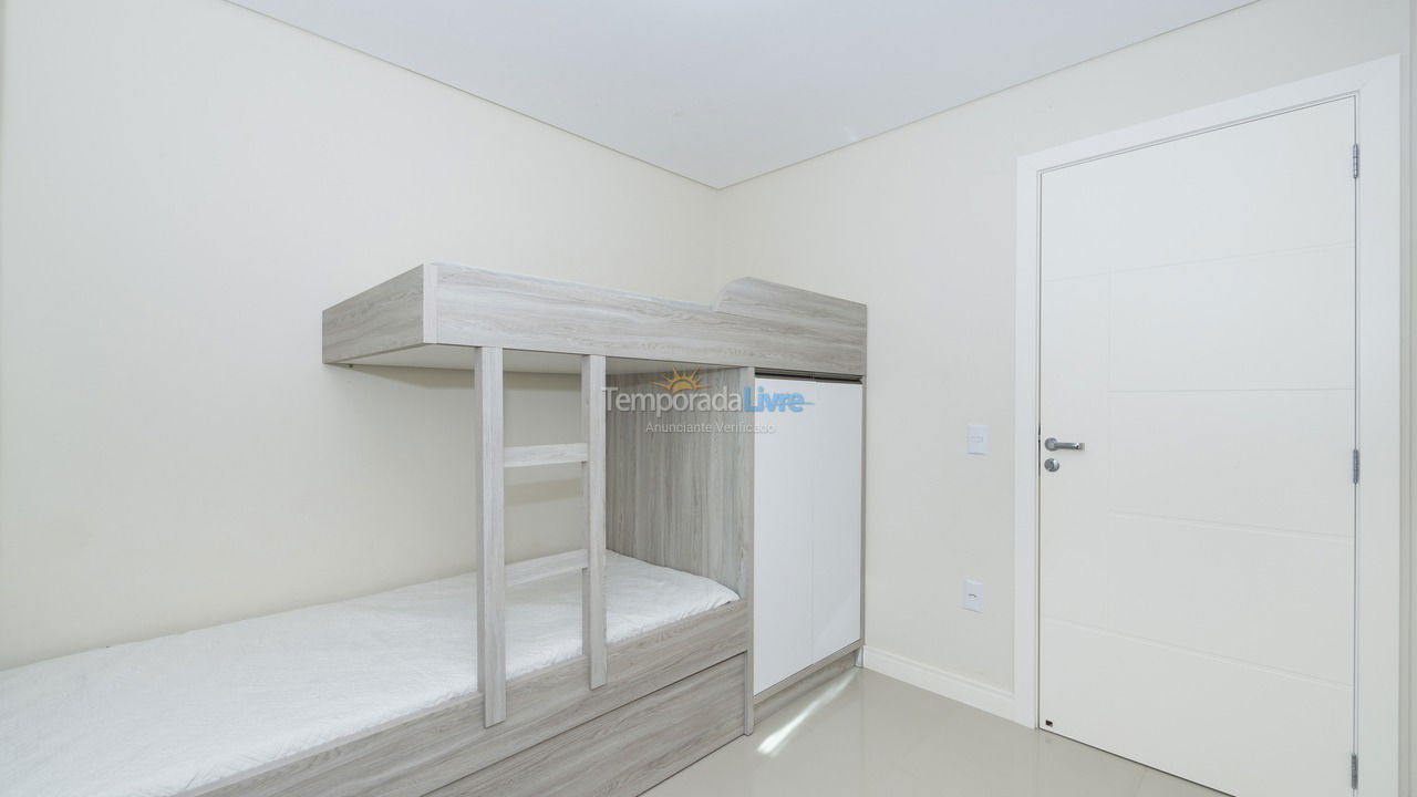 Apartment for vacation rental in Bombinhas (Canto Grande)