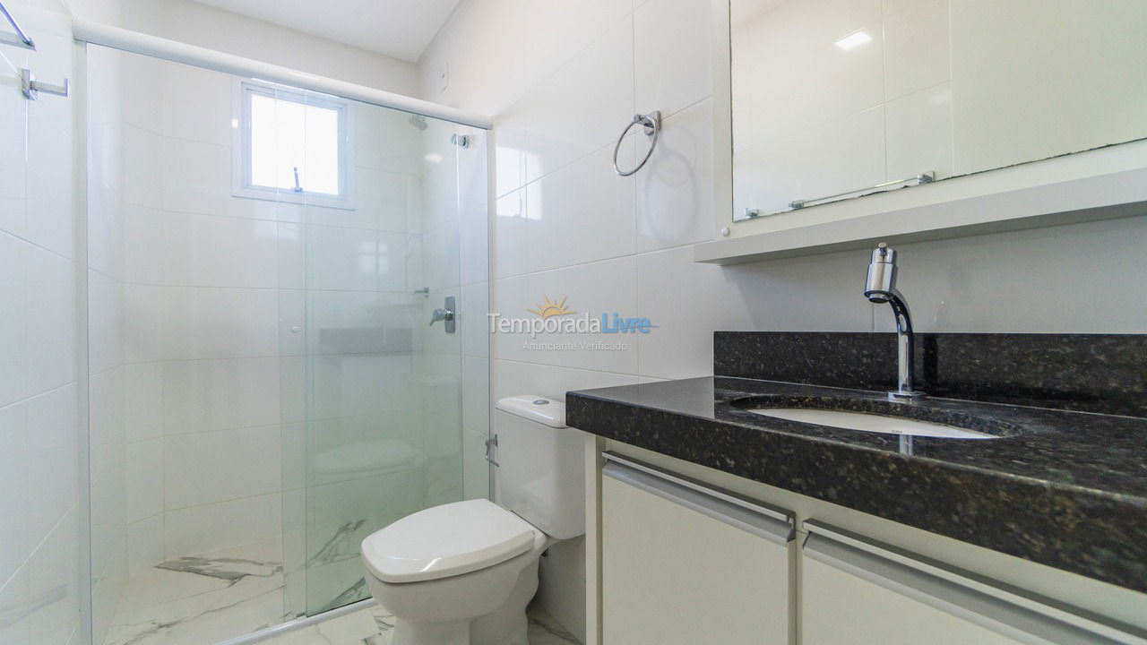 Apartamento para aluguel de temporada em Bombinhas (Canto Grande)