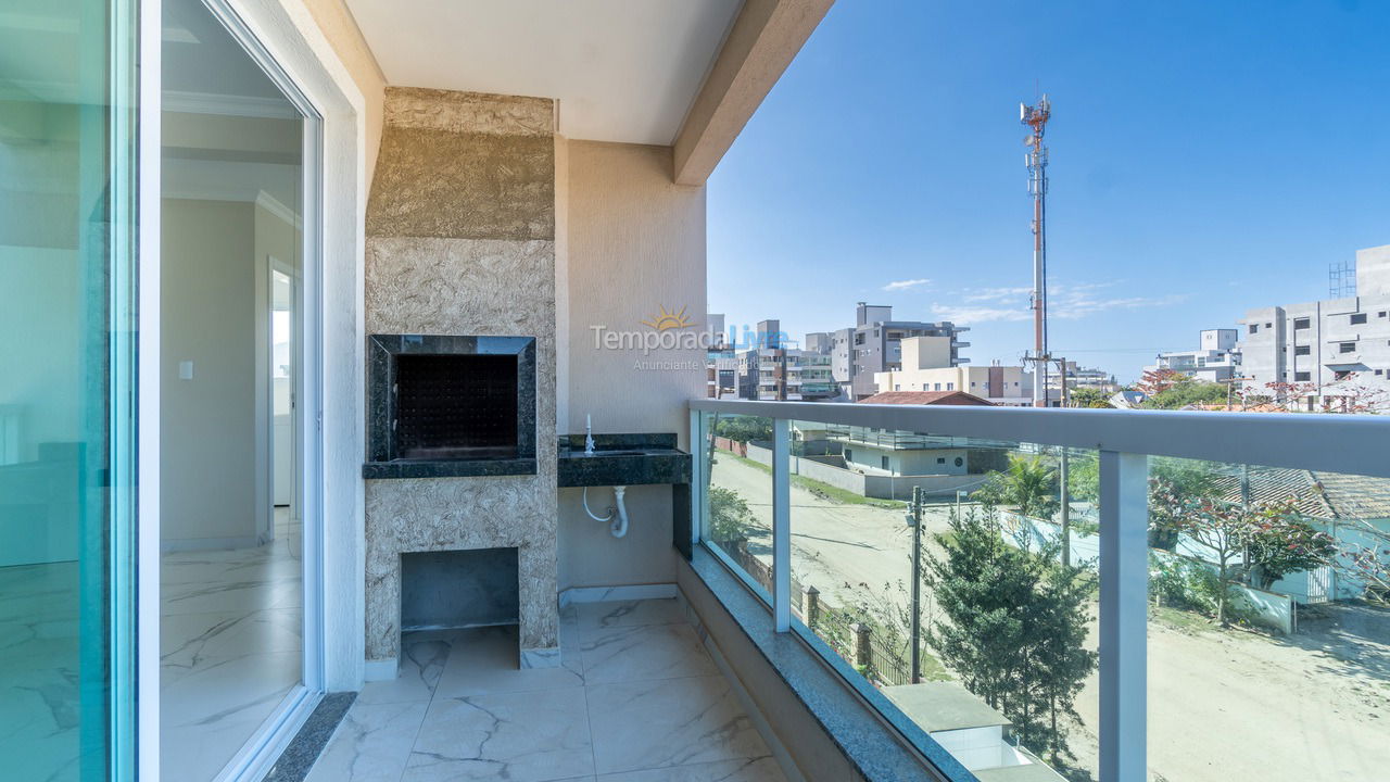 Apartamento para aluguel de temporada em Bombinhas (Canto Grande)