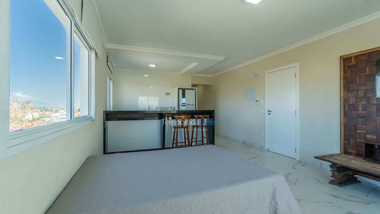 Apartamento para aluguel de temporada em Bombinhas (Canto Grande)