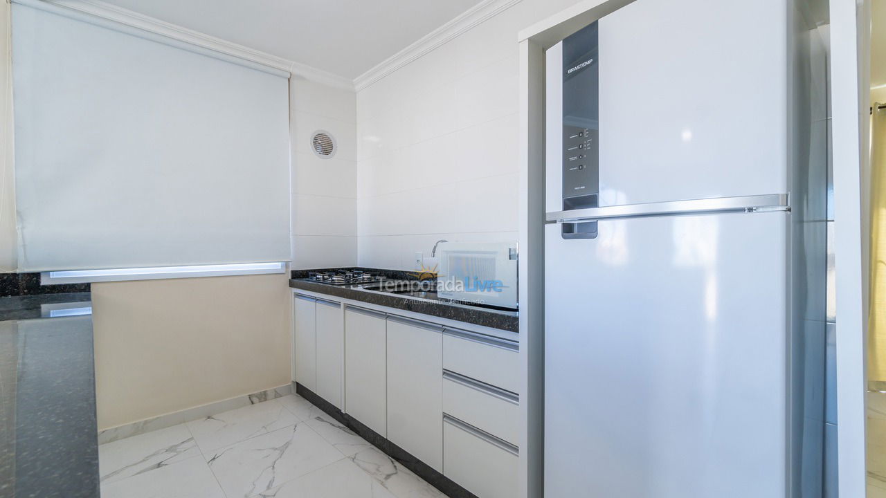 Apartamento para aluguel de temporada em Bombinhas (Canto Grande)
