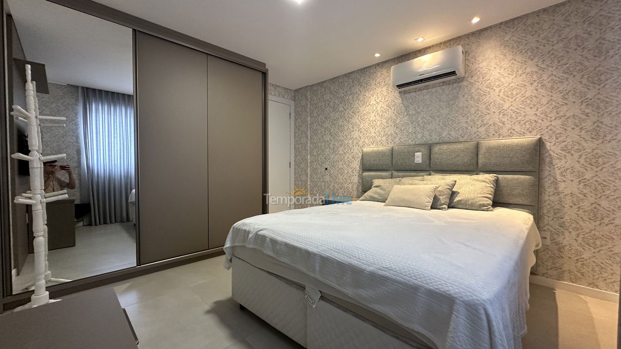 Apartamento para aluguel de temporada em Bombinhas (Canto Grande)