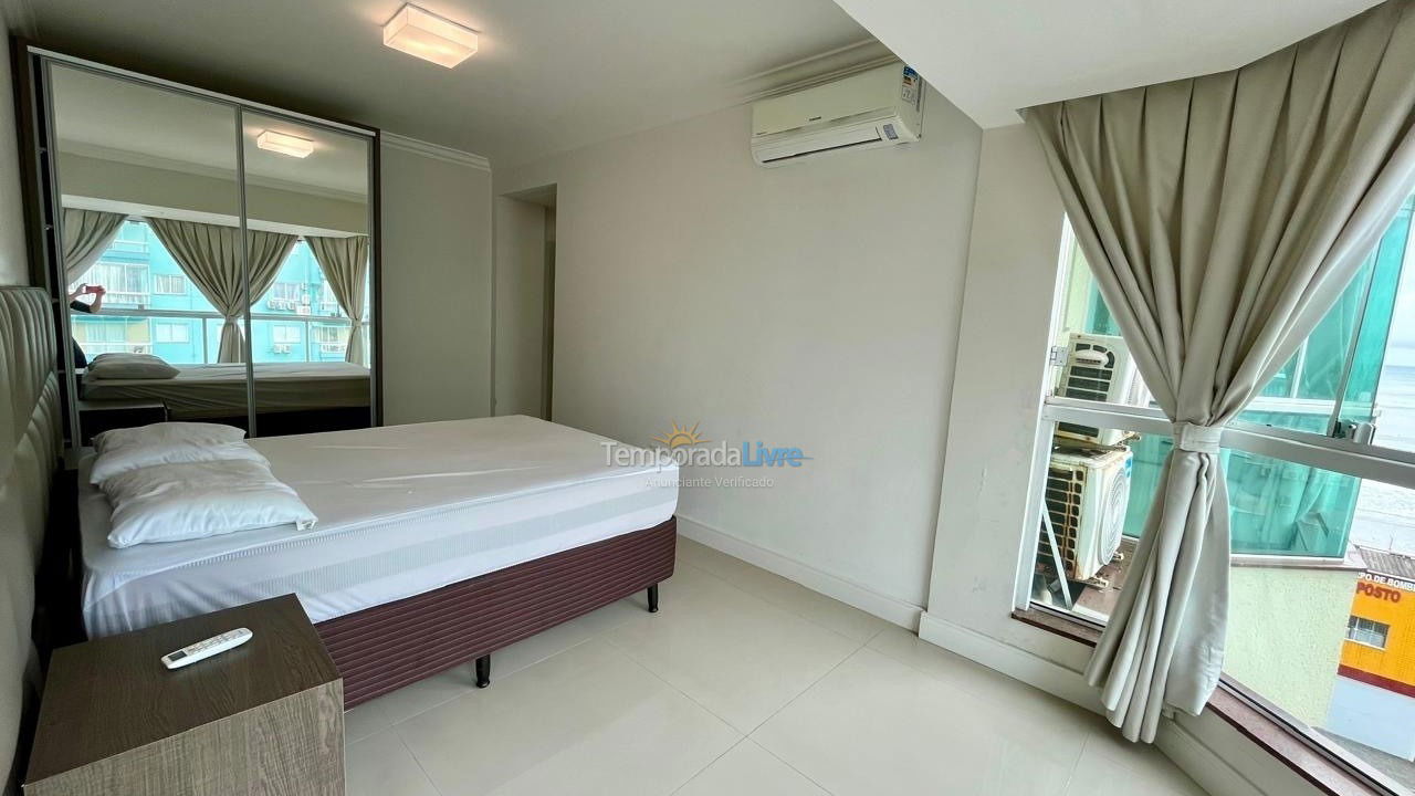 Apartment for vacation rental in Itapema (Centro)