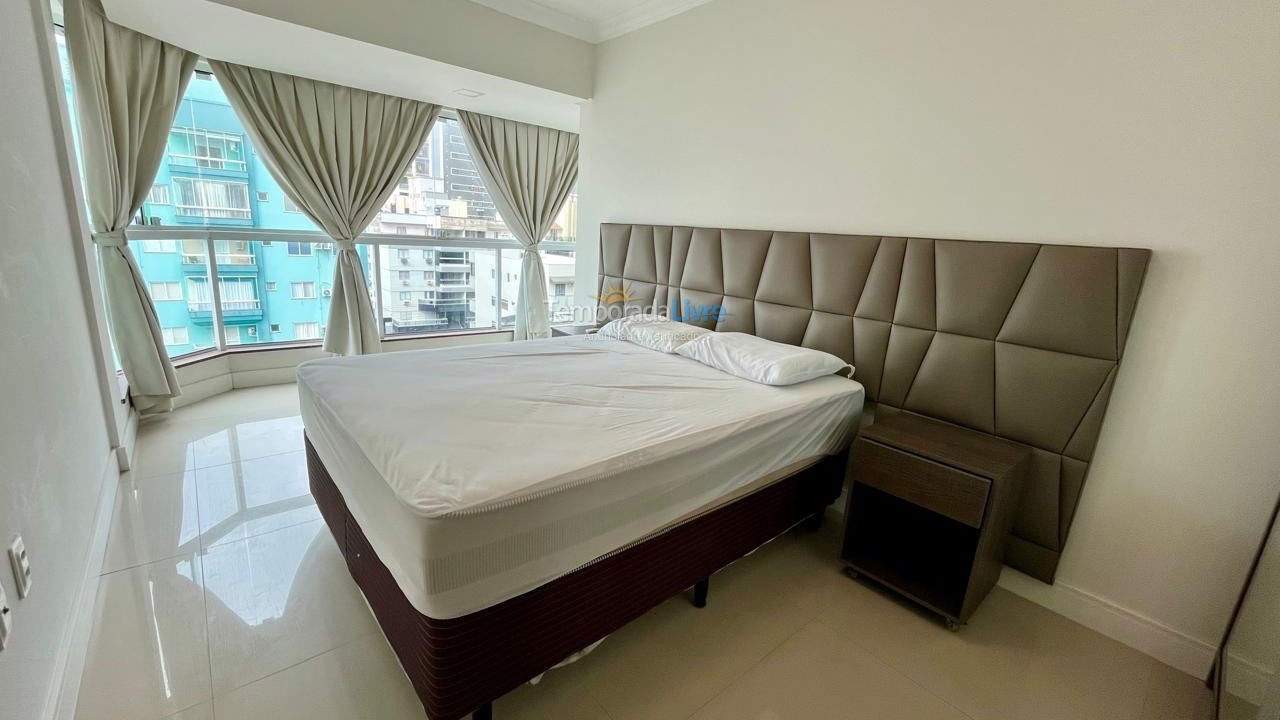 Apartment for vacation rental in Itapema (Centro)