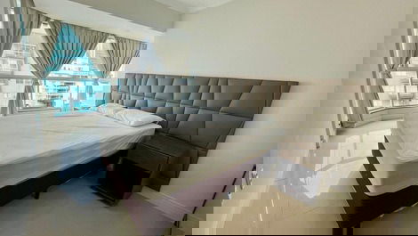 High-Standard Apartment Facing the Sea in the Center of Itapema