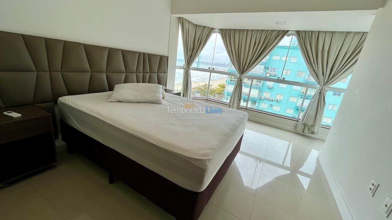 Apartment for vacation rental in Itapema (Centro)