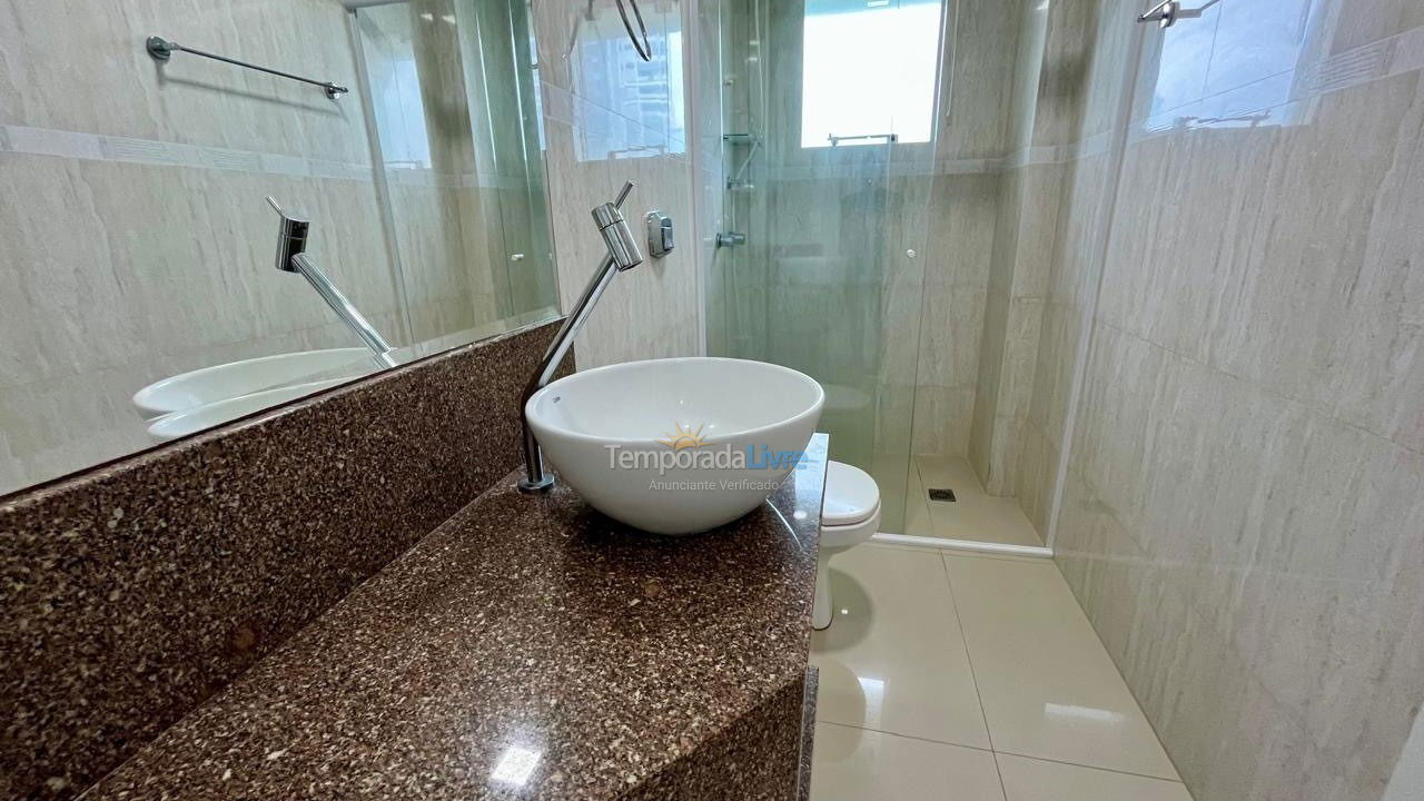 Apartment for vacation rental in Itapema (Centro)