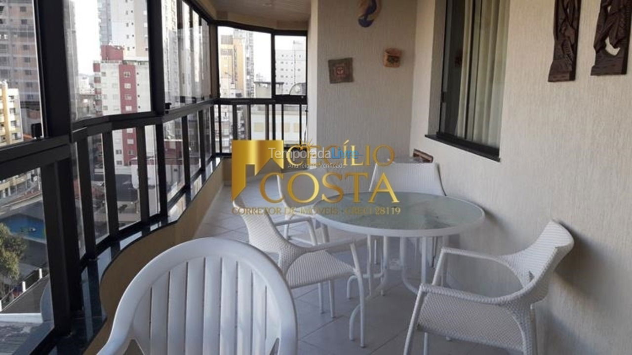 Apartamento para aluguel de temporada em Itapema (Meia Praia)