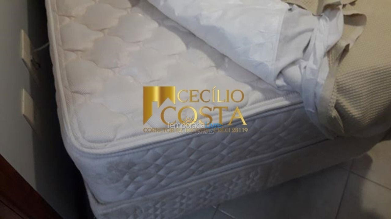 Apartamento para aluguel de temporada em Itapema (Meia Praia)
