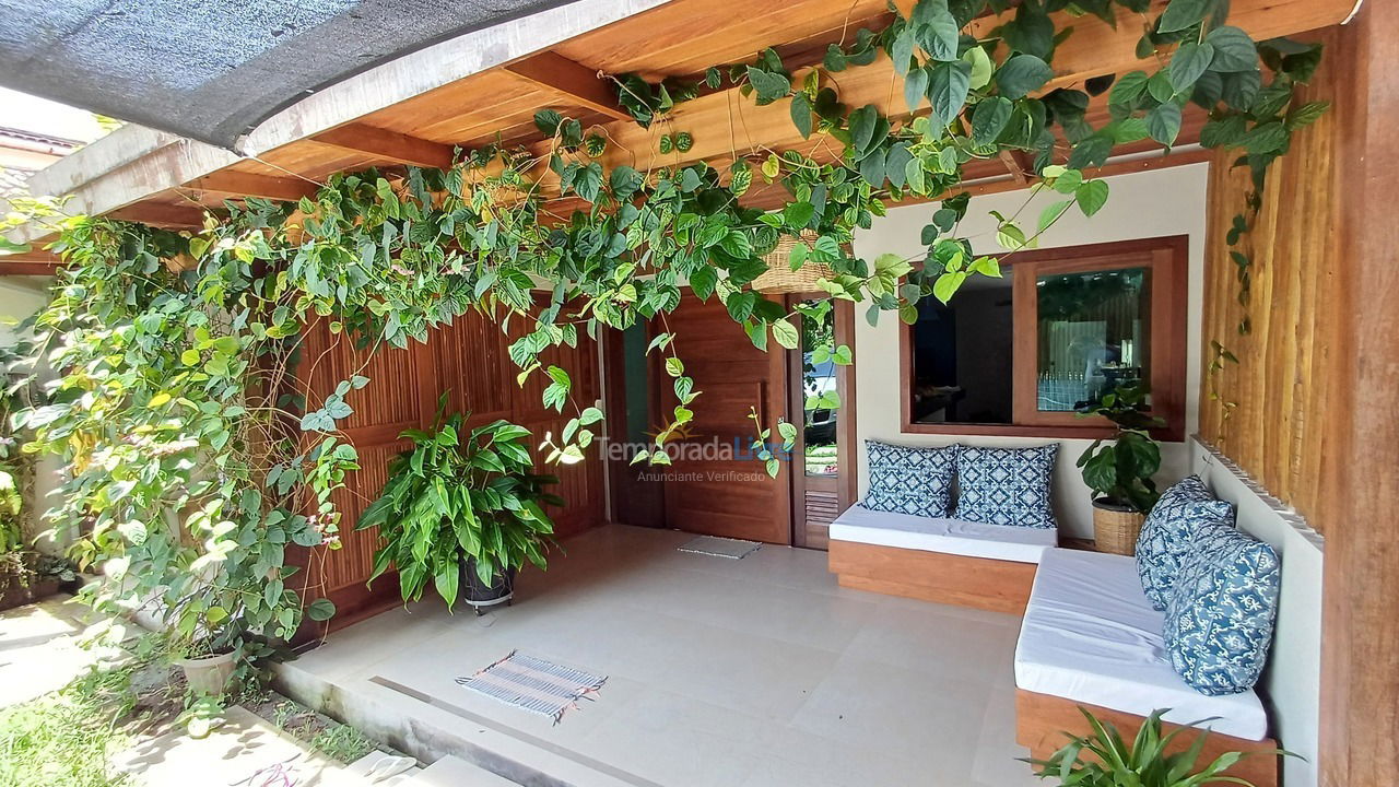 Casa para aluguel de temporada em Arraial D'ajuda (São Francisco)