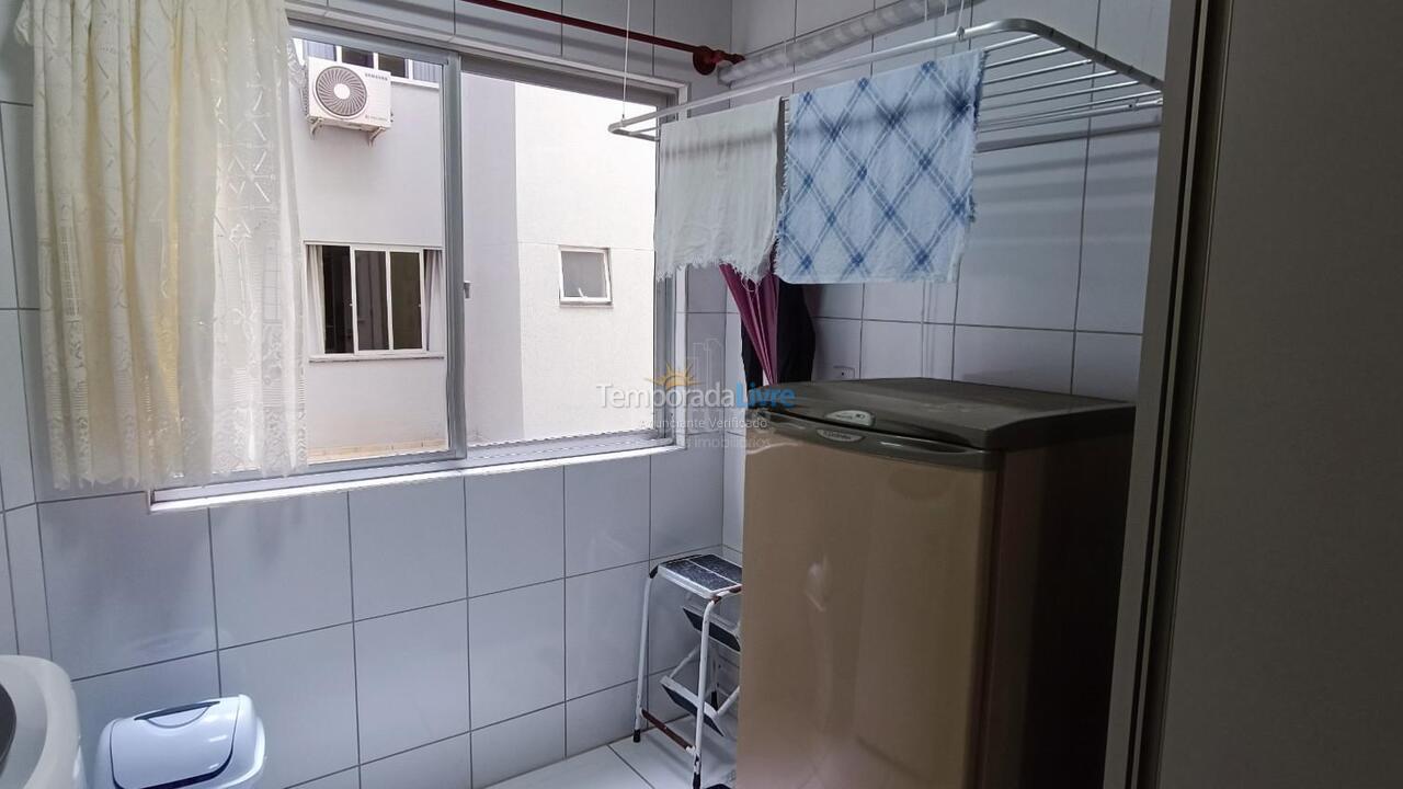 Apartamento para aluguel de temporada em Itapema (Meia Praia)