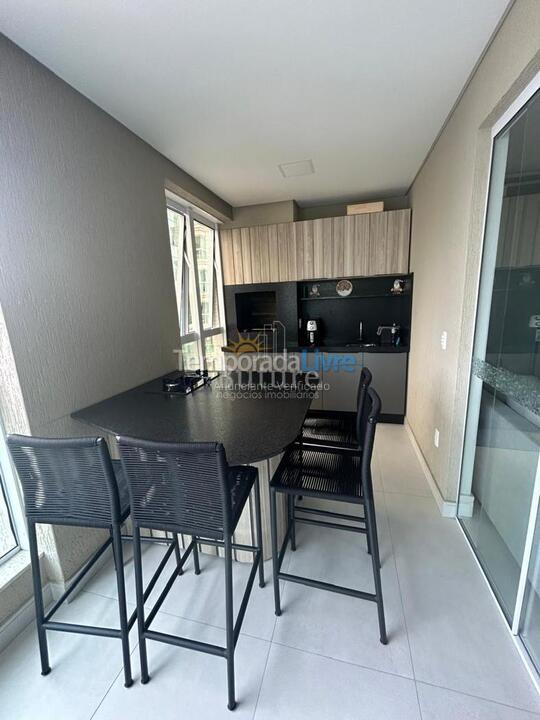Apartamento para alquiler de vacaciones em Itapema (Meia Praia)