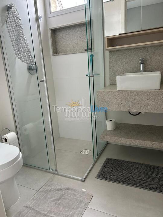 Apartamento para alquiler de vacaciones em Itapema (Meia Praia)