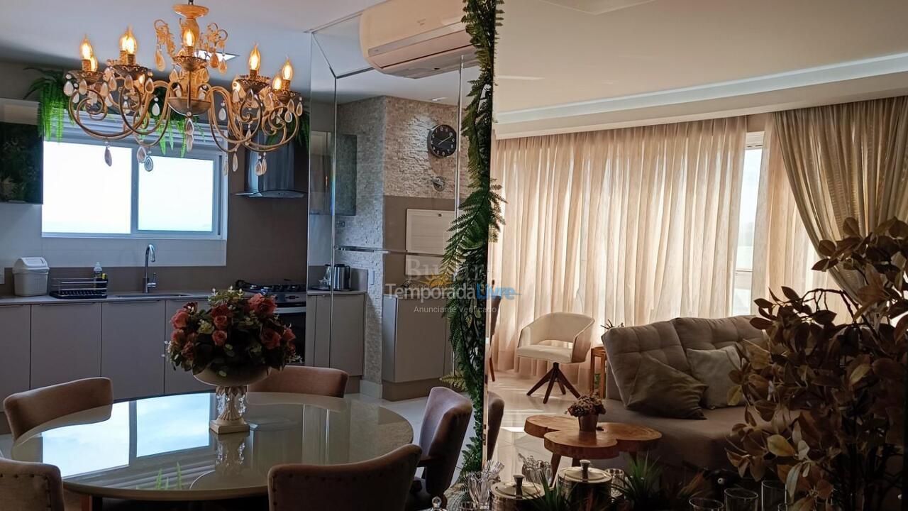 Apartment for vacation rental in Itapema (Meia Praia)