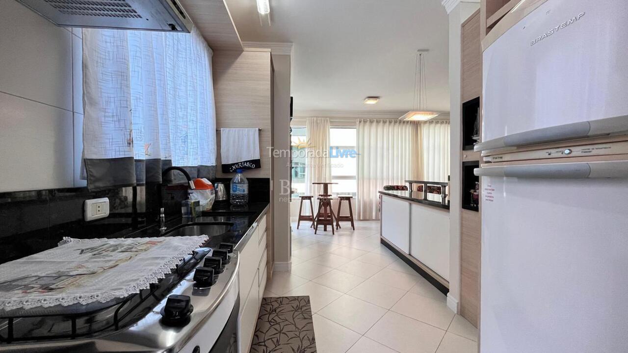 Apartment for vacation rental in Itapema (Meia Praia)