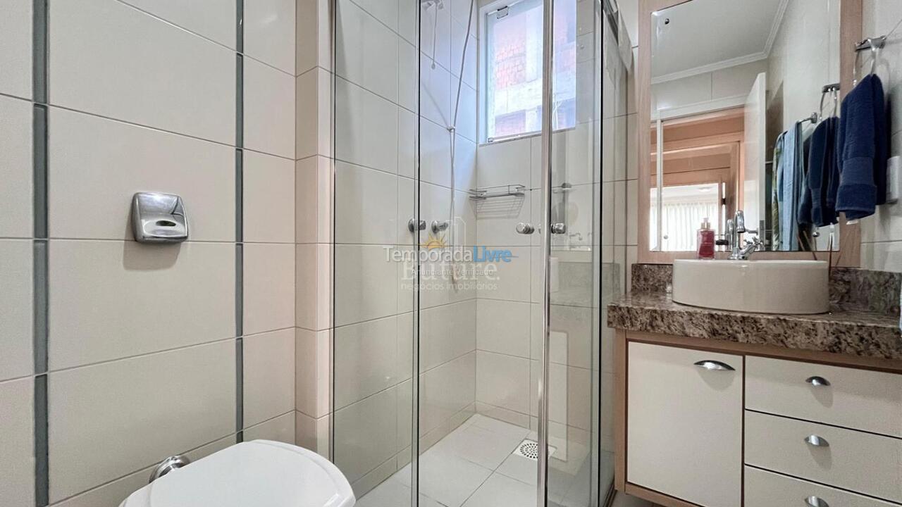 Apartment for vacation rental in Itapema (Meia Praia)