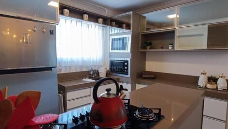 HERMOSO APARTAMENTO 03 SUITES CERCA DEL MAR