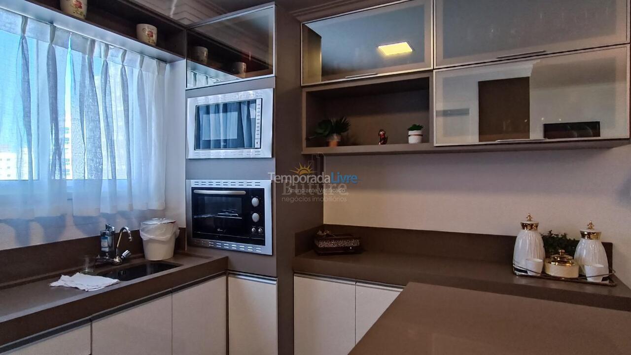 Apartamento para alquiler de vacaciones em Itapema (Meia Praia)