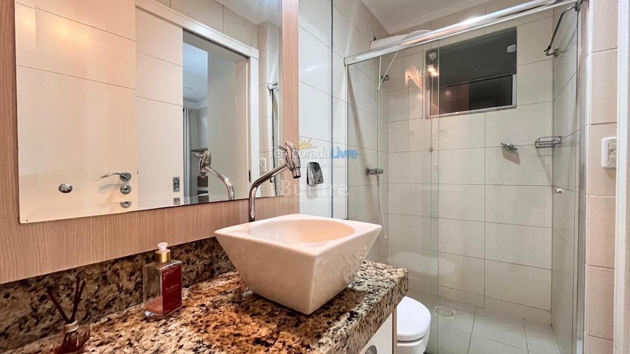 Apartment for vacation rental in Itapema (Meia Praia)