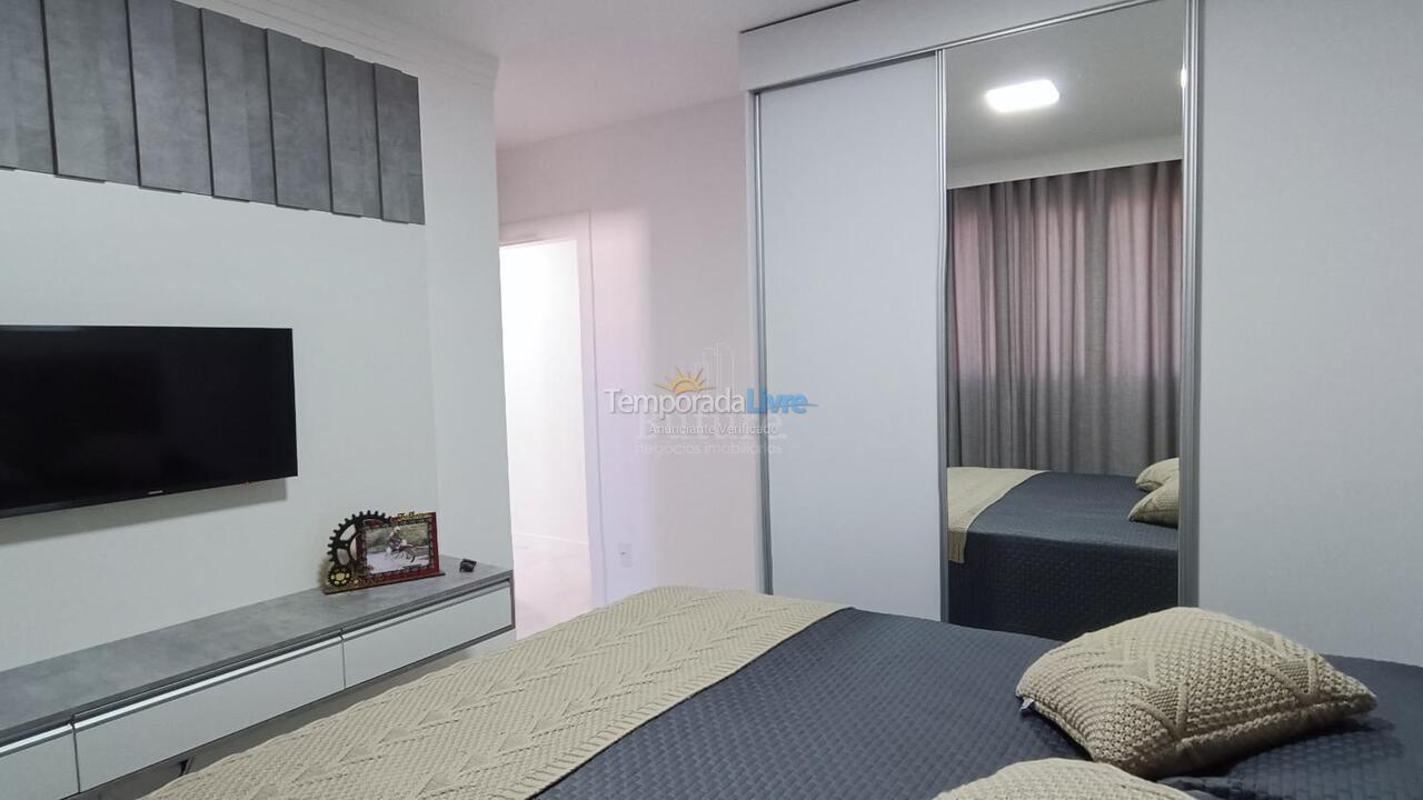 Apartamento para alquiler de vacaciones em Itapema (Meia Praia)