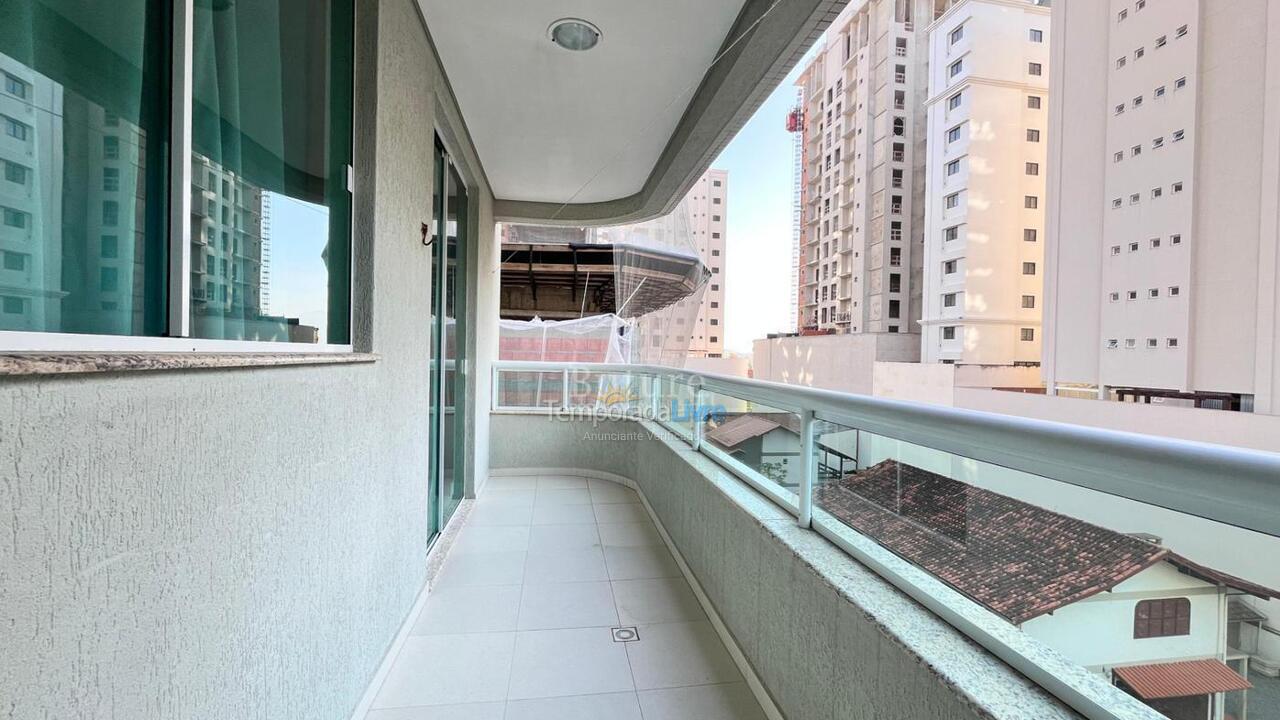 Apartment for vacation rental in Itapema (Meia Praia)