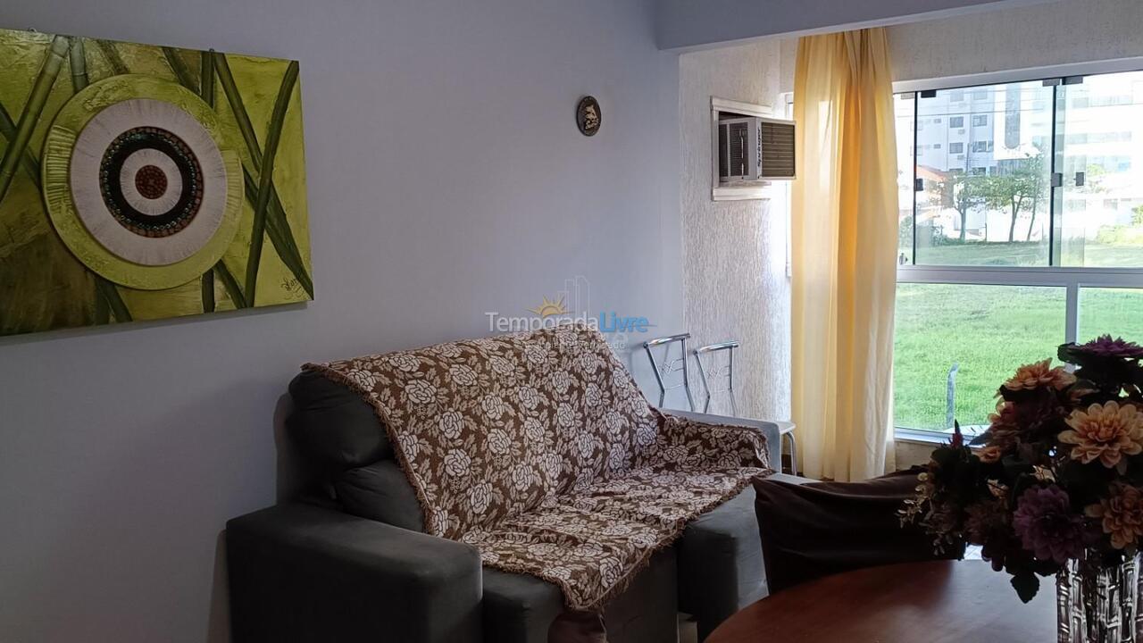 Apartamento para aluguel de temporada em Itapema (Meia Praia)