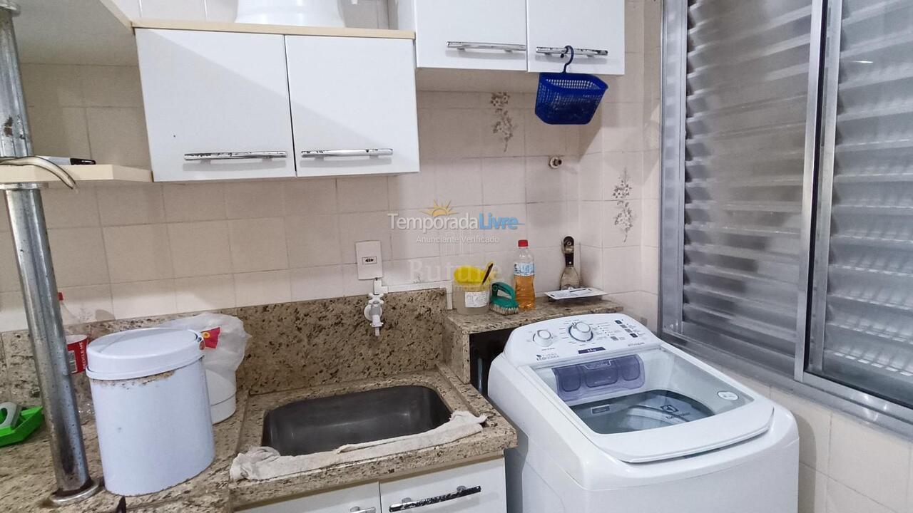 Apartamento para aluguel de temporada em Itapema (Meia Praia)